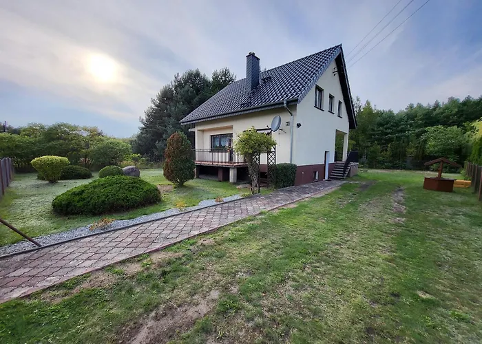 Ferienhaus Am Waldrand In Der Naehe Eines Badesees