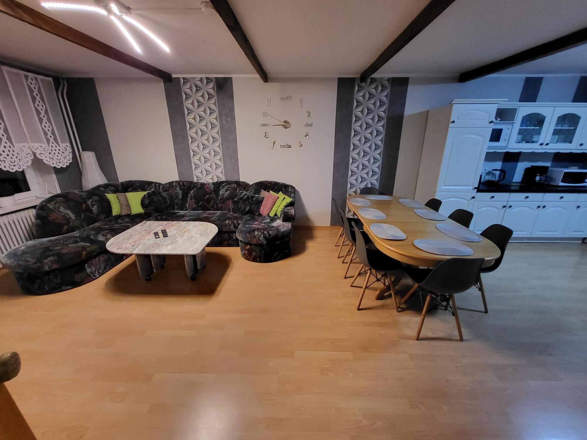Am Waldrand In Der Naehe Eines Badesees Holiday home Dylaki
